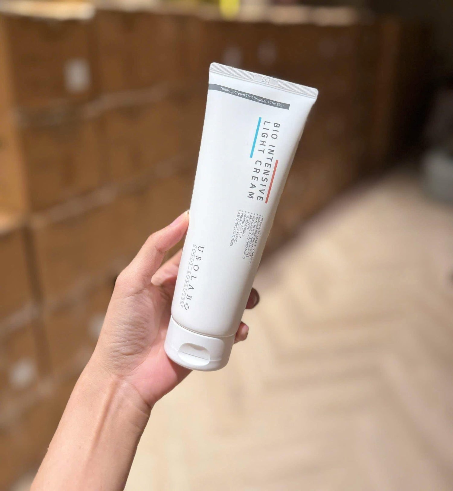 BODY MOISTURISER